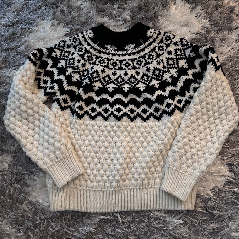 H&M sweater